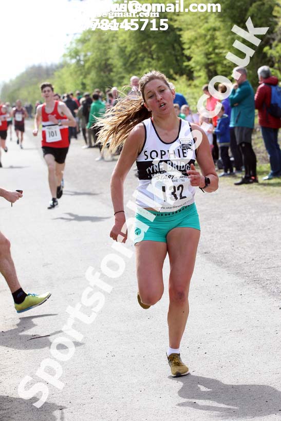 Terry O'Gara Memorial 5k Road Race, Wallsend. Photo:  David T. Hewitson/Sports for All Pics